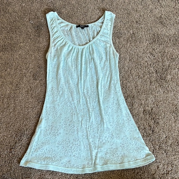 Tank top lot (bundle of 3) Express, Mossimo, Heart & Hips tank tops - Picture 2 of 4